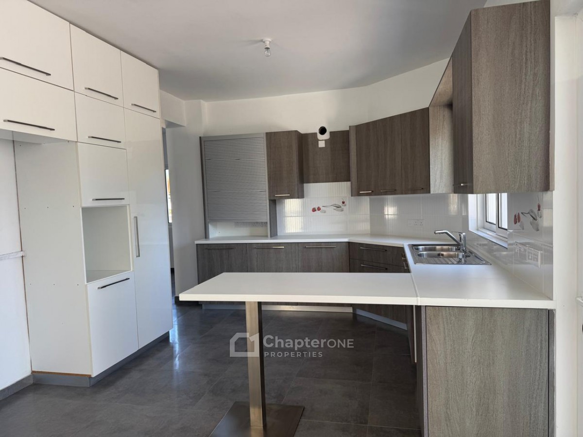 Semi Detached Villa For Sale  in  Agia Varvara Lefkosias