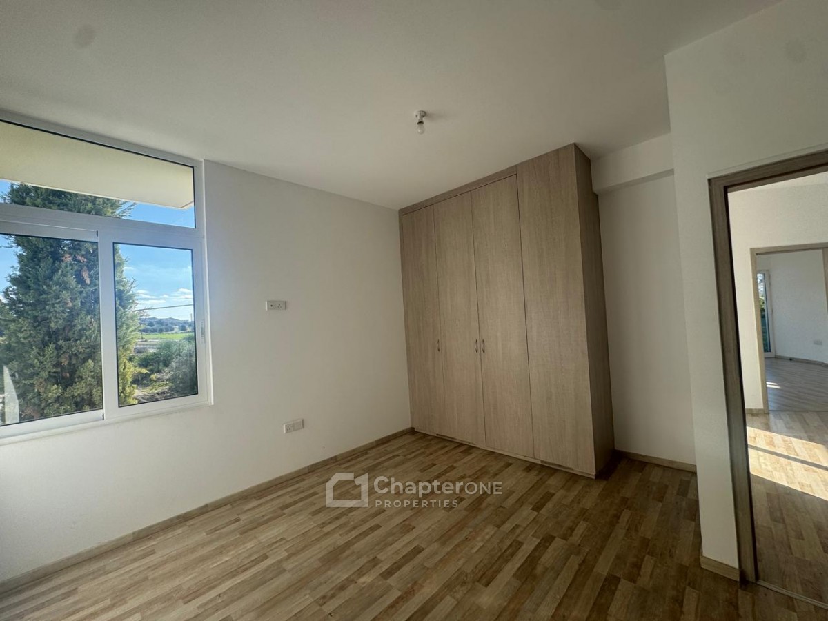 Semi Detached Villa For Sale  in  Agia Varvara Lefkosias