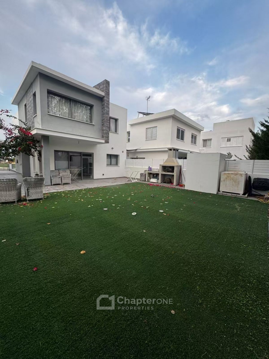 Detached Villa For Rent  in  Latsia - Agios Eleftherios