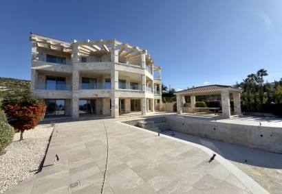 Peyia, Paphos Detached Villa For Sale | C9592