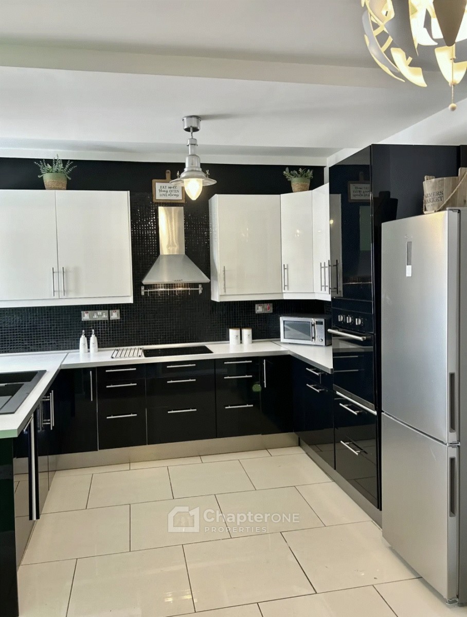 Semi Detached Villa For Rent  in  Strovolos - Acropolis
