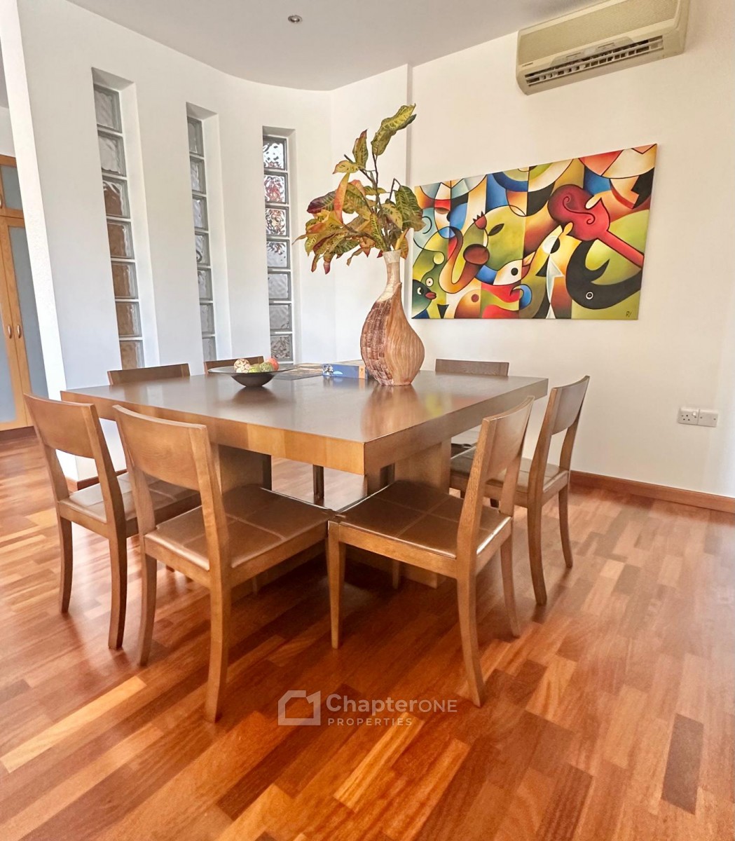 Semi Detached Villa For Sale  in  Strovolos - Acropolis