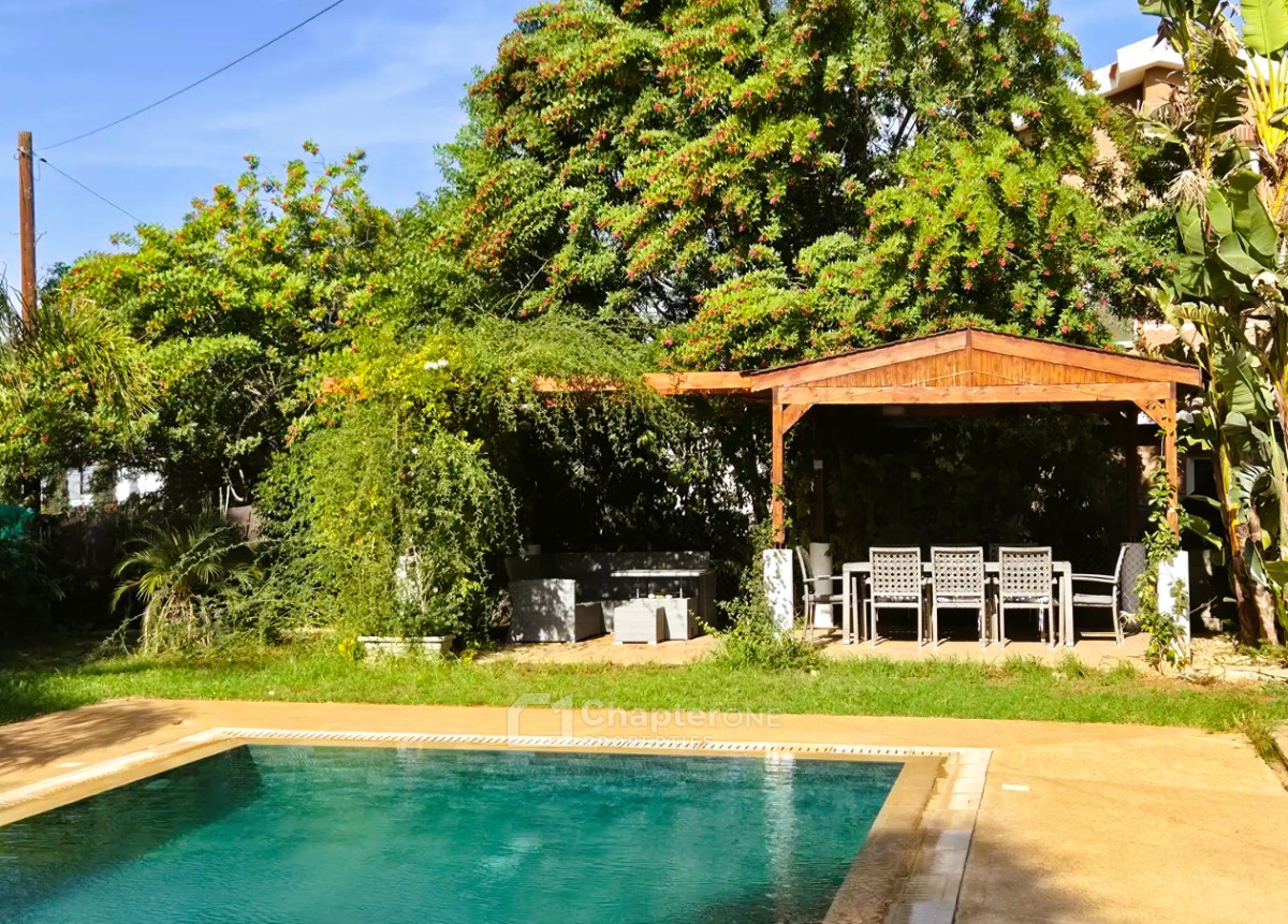 Detached Villa For Rent  in  Kokkinotrimithia