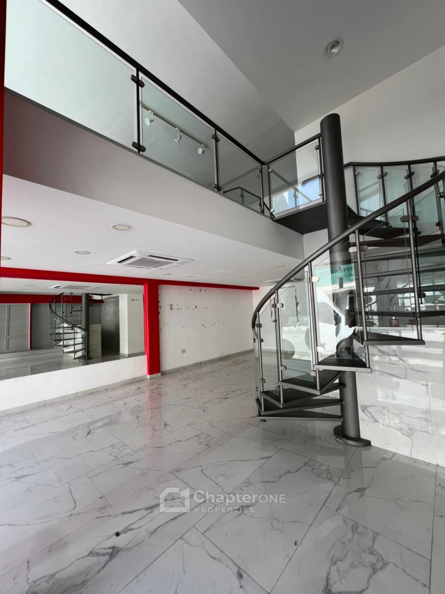 Showroom For Rent  in  Agios Antonios