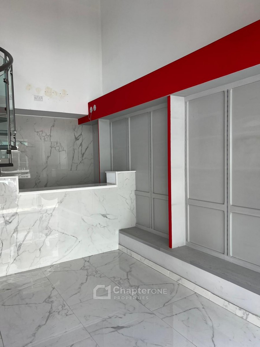 Showroom For Rent  in  Agios Antonios