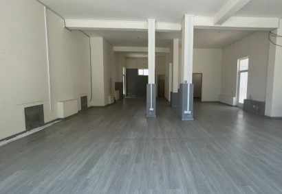 Nicosia - Trypiotis, Nicosia Shop For Rent | C9828