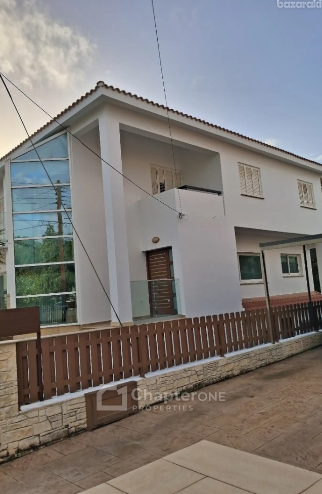 Detached Villa For Sale  in  Agios Dometios - Agios Georgios