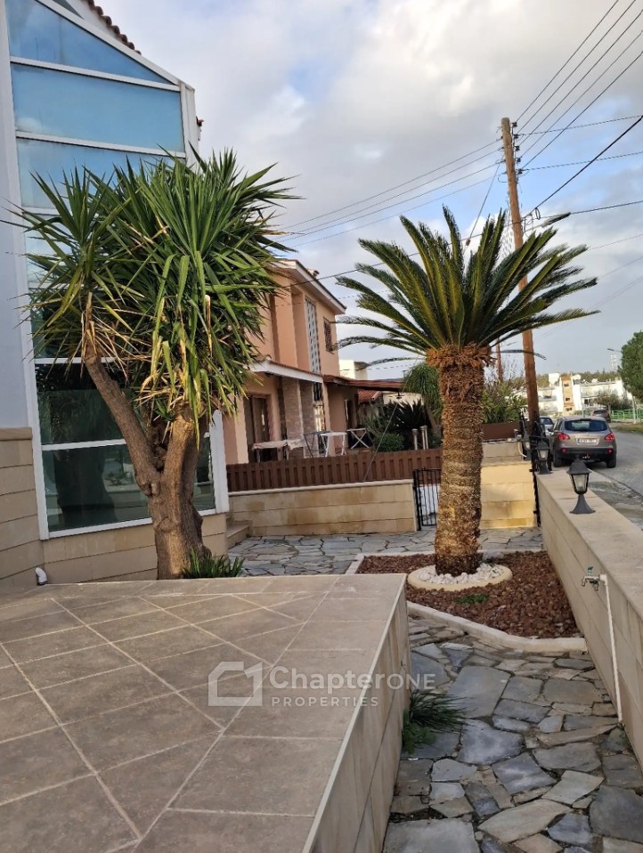 Detached Villa For Sale  in  Agios Dometios - Agios Georgios