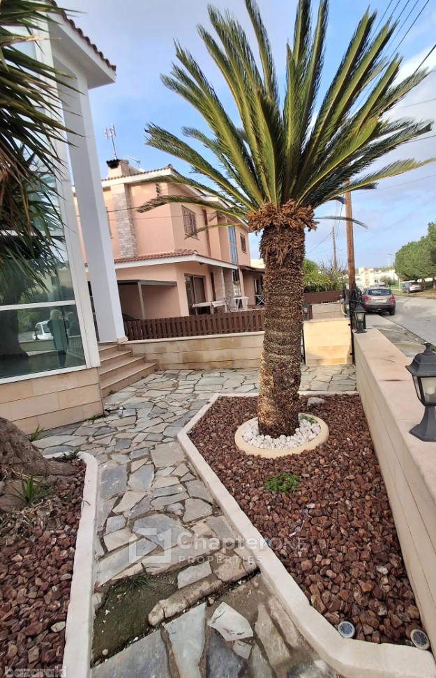 Detached Villa For Sale  in  Agios Dometios - Agios Georgios