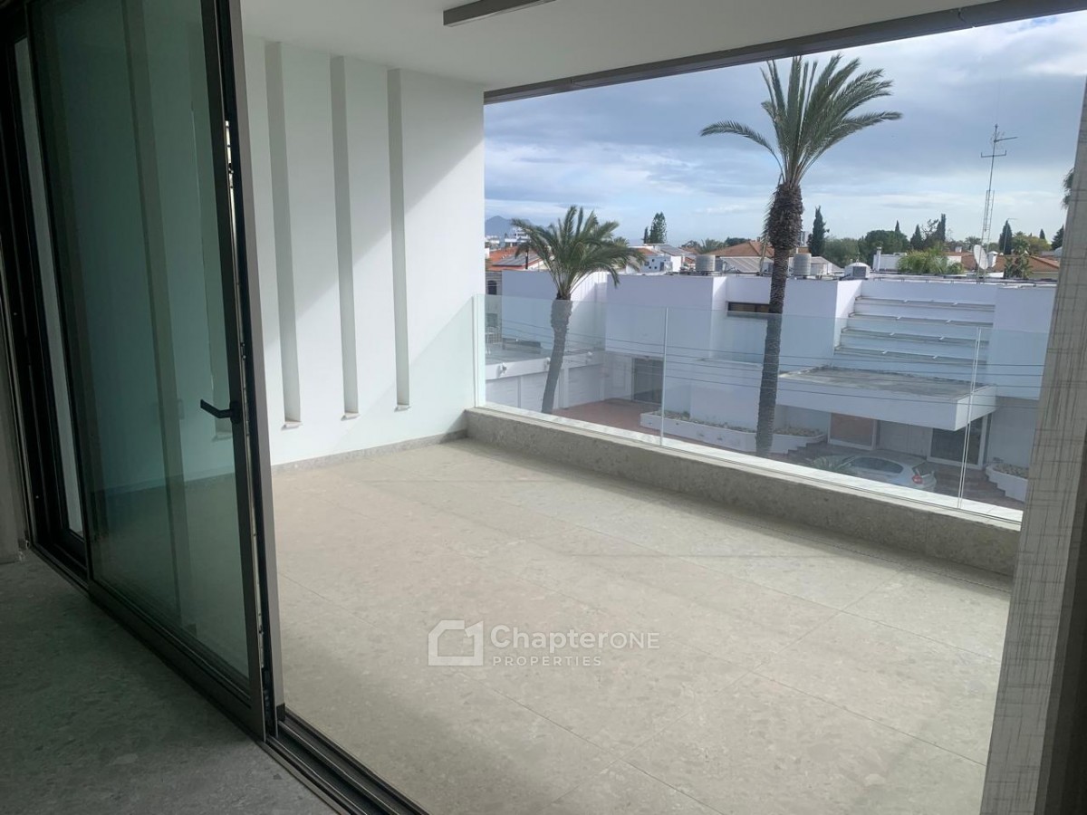 Apartment For Rent  in  Platy