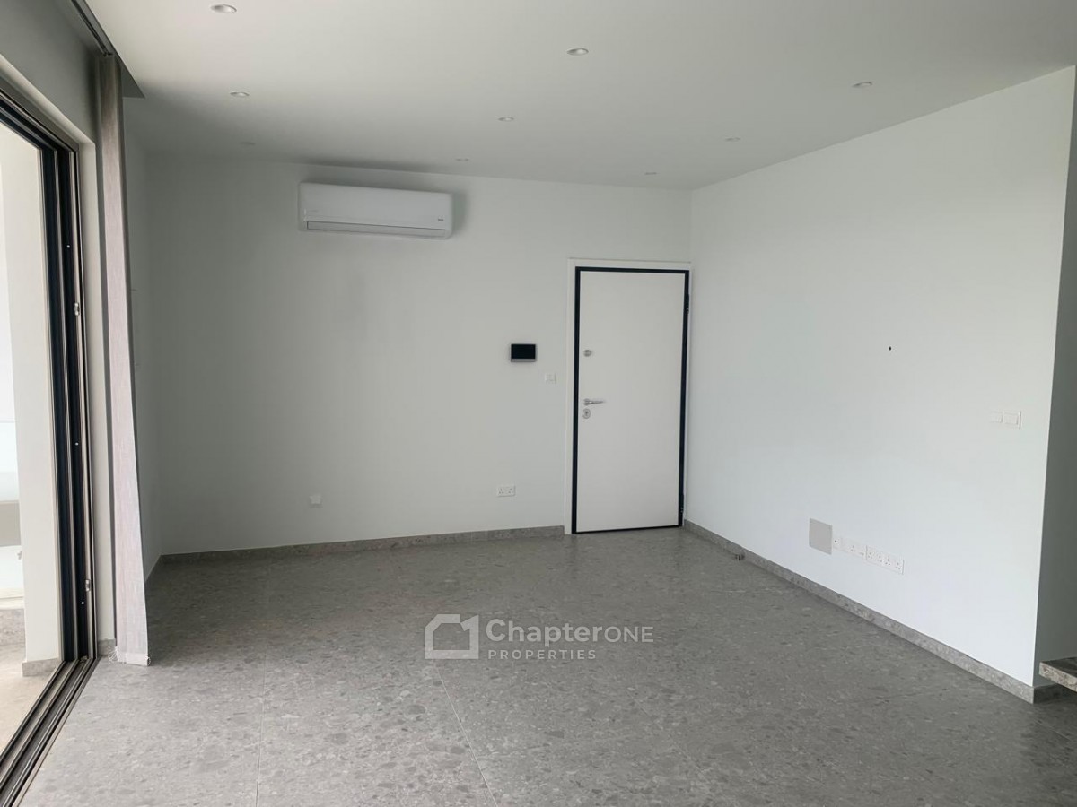 Apartment For Rent  in  Platy