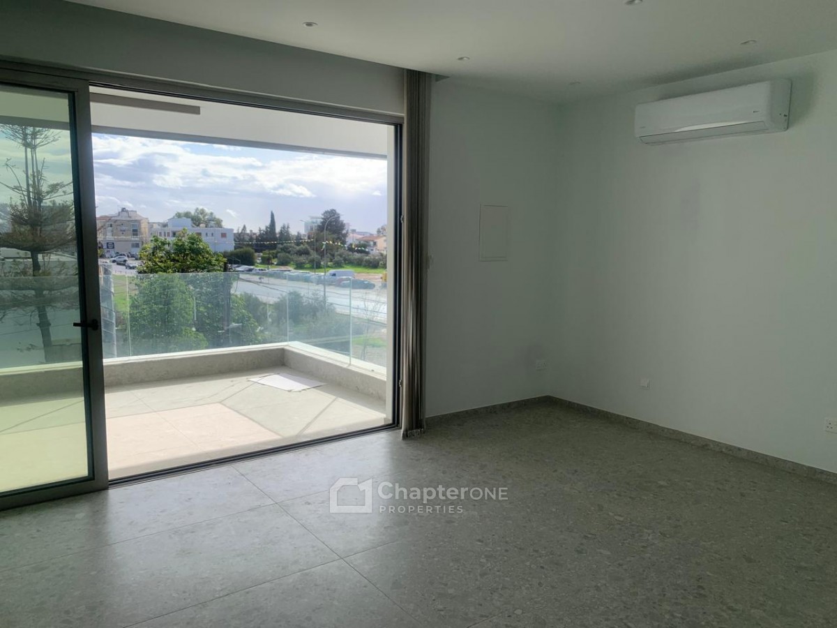 Apartment For Rent  in  Platy