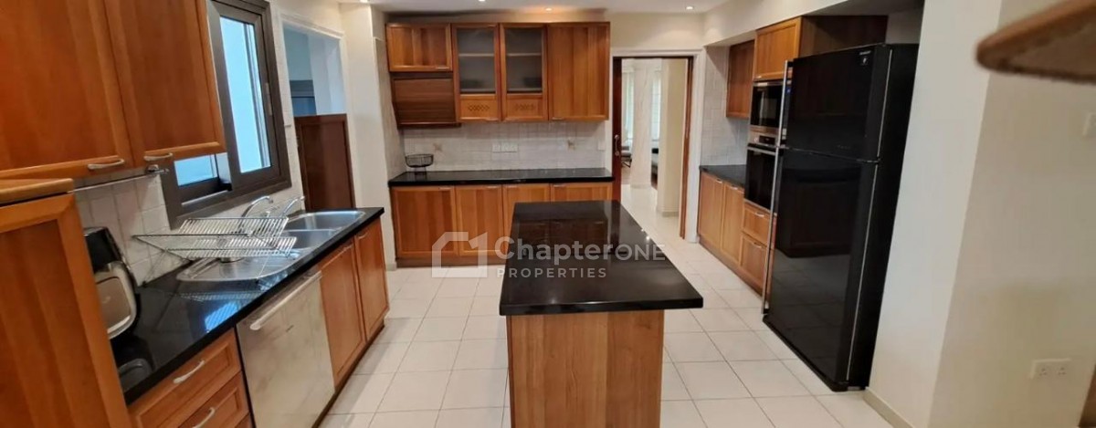 Detached Villa For Sale  in  Lakatameia - Agios Mamas