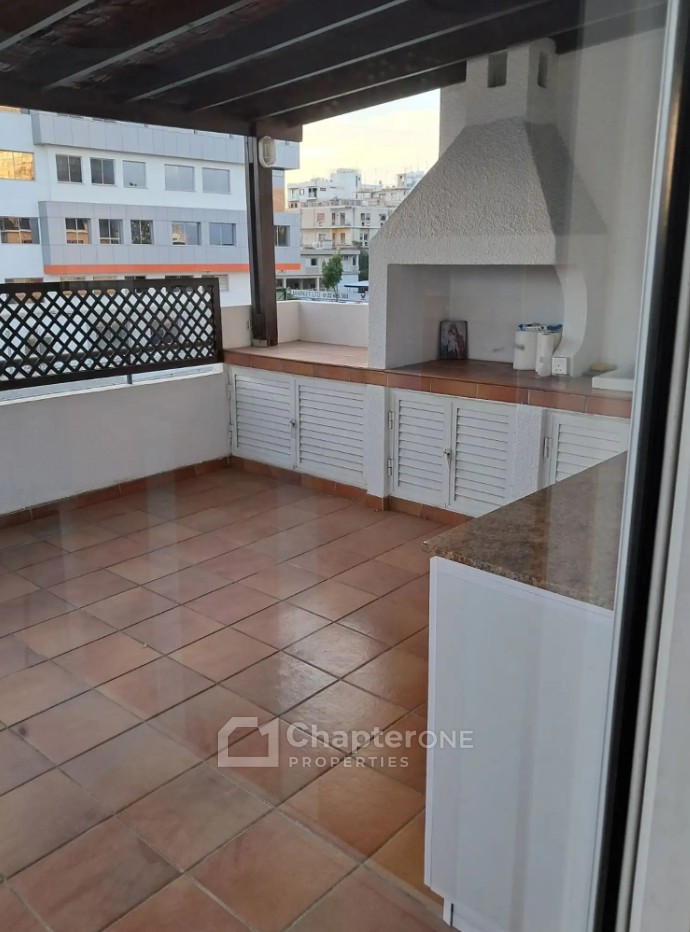 Penthouse For Rent  in  Agioi Omologites