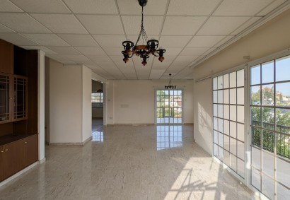 Pera Chorio, Nicosia Detached Villa For Sale | C10004