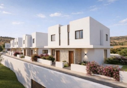 Peyia - Coral Bay Semi Detached Villa For Sale | C10115