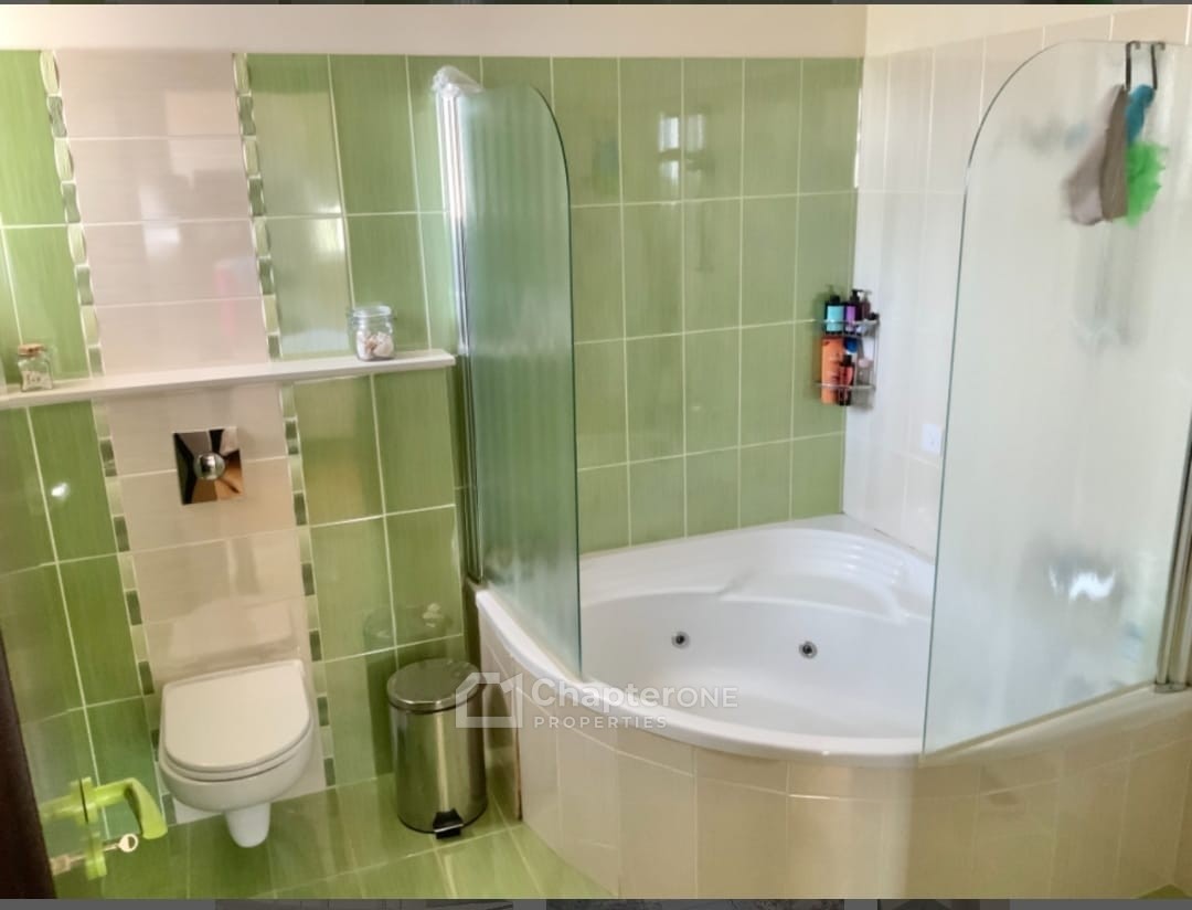 Detached Villa For Sale  in  Select Location