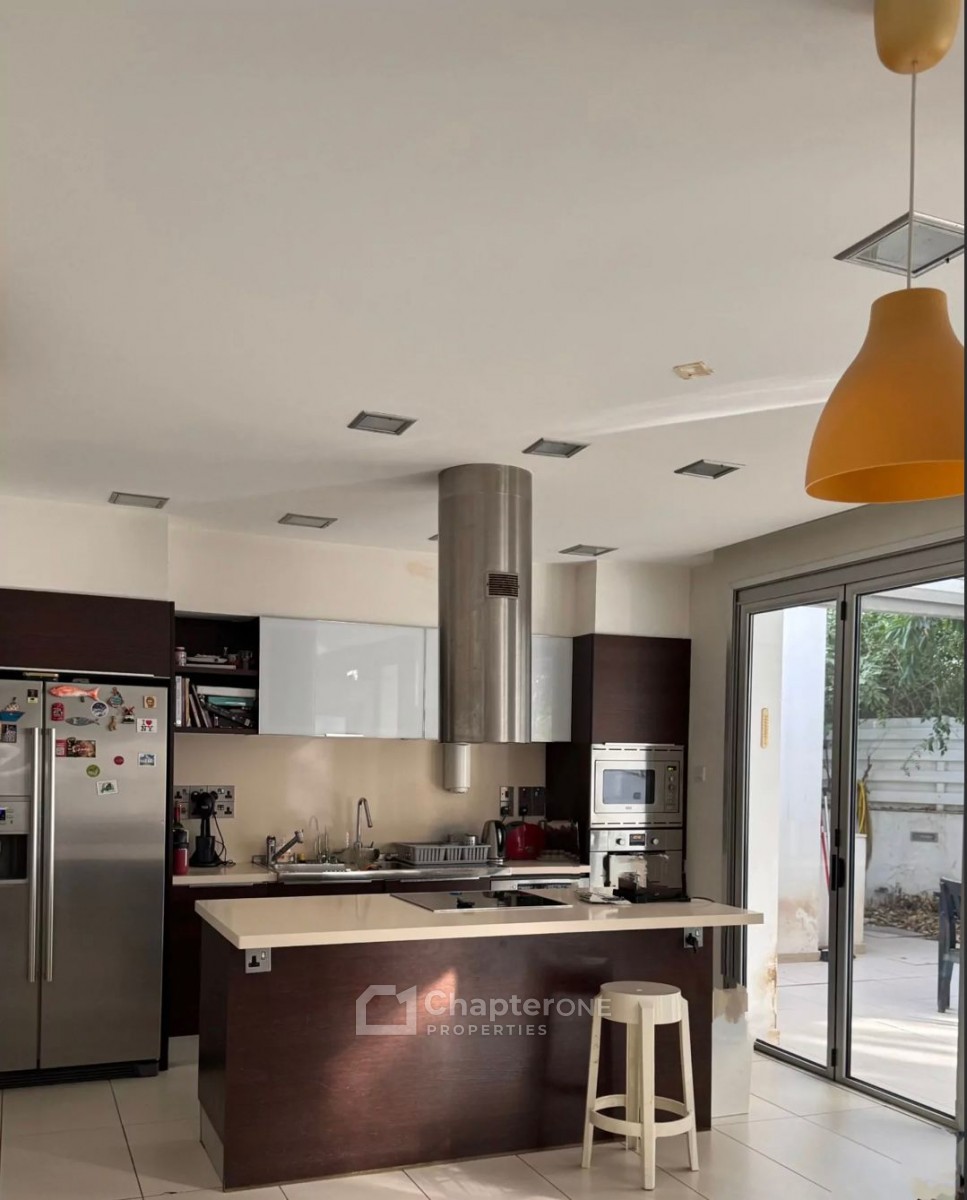 Detached Villa For Sale  in  Select Location
