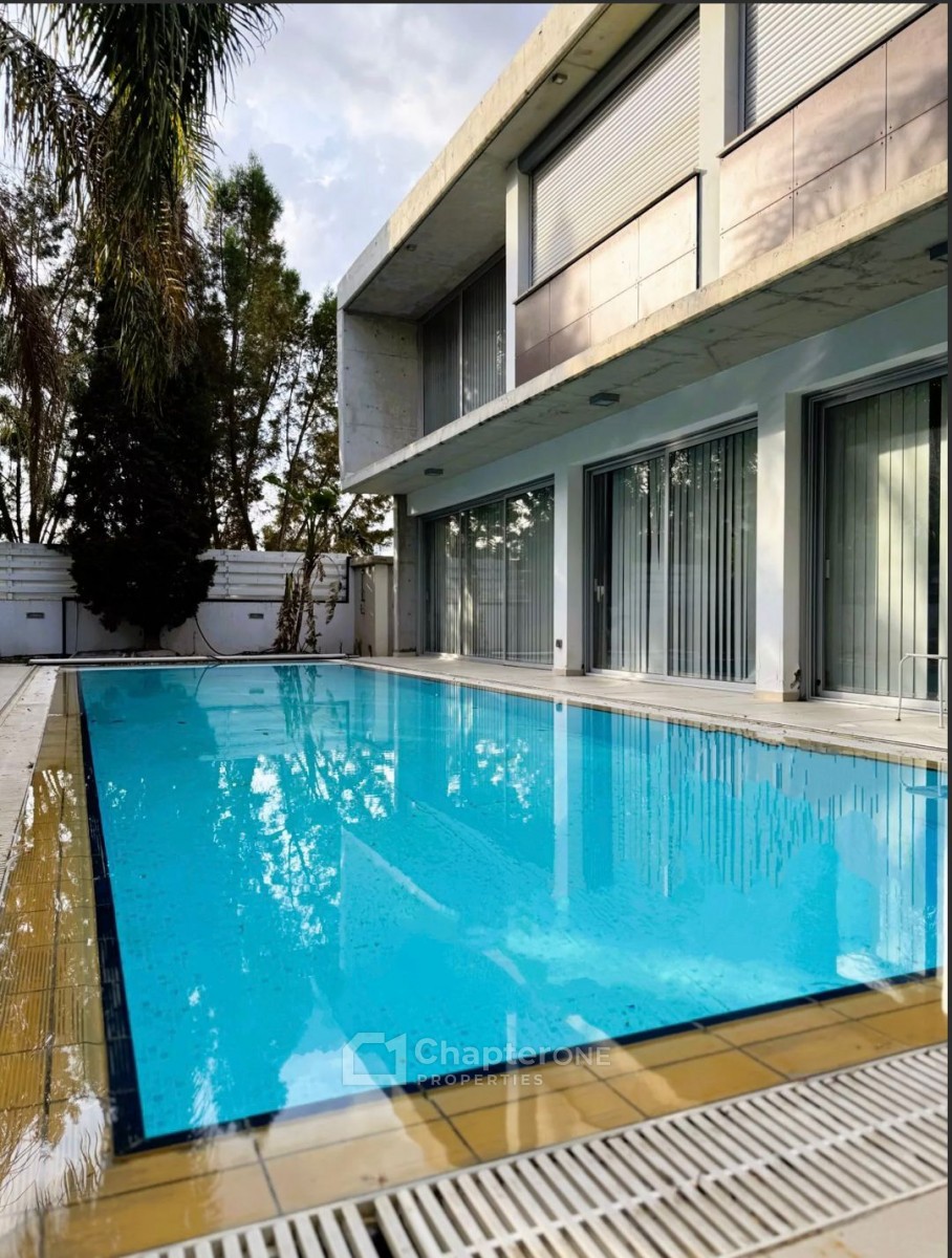 Detached Villa For Sale  in  Select Location