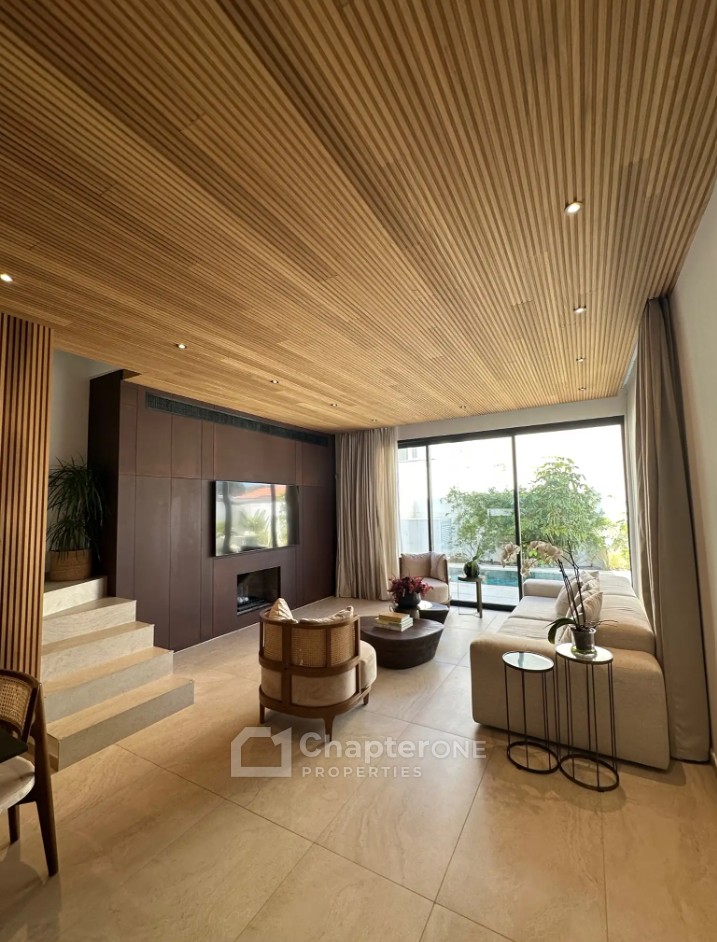 Detached Villa For Sale  in  Egkomi - Parissinos