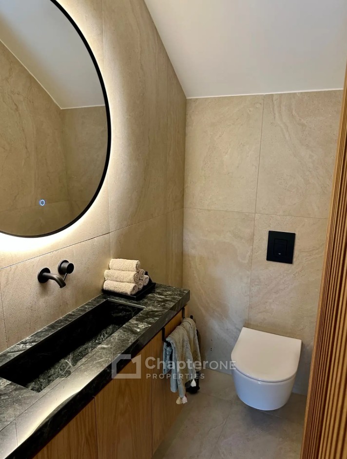 Detached Villa For Sale  in  Egkomi - Parissinos