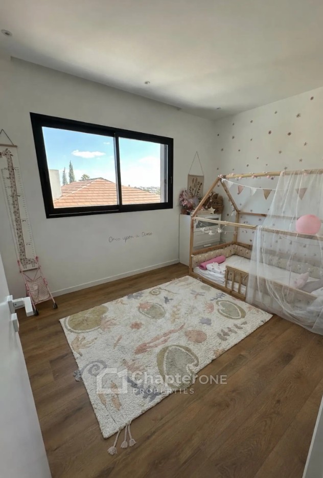 Detached Villa For Sale  in  Egkomi - Parissinos