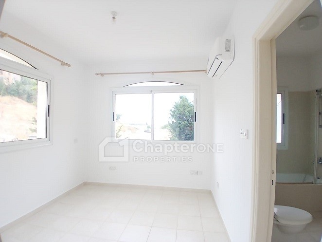 Penthouse For Sale  in  Kato Paphos - Universal