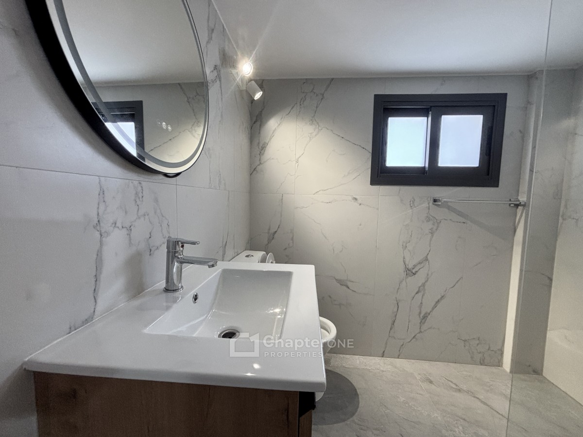 Apartment For Sale  in  Kato Paphos - Universal