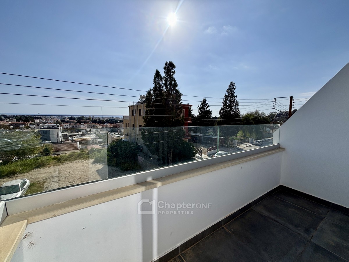 Apartment For Sale  in  Kato Paphos - Universal