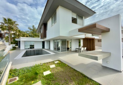 Konia, Paphos Detached Villa For Sale | C10304