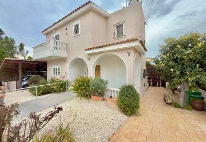 Tala, Paphos Detached Villa For Sale | C10324