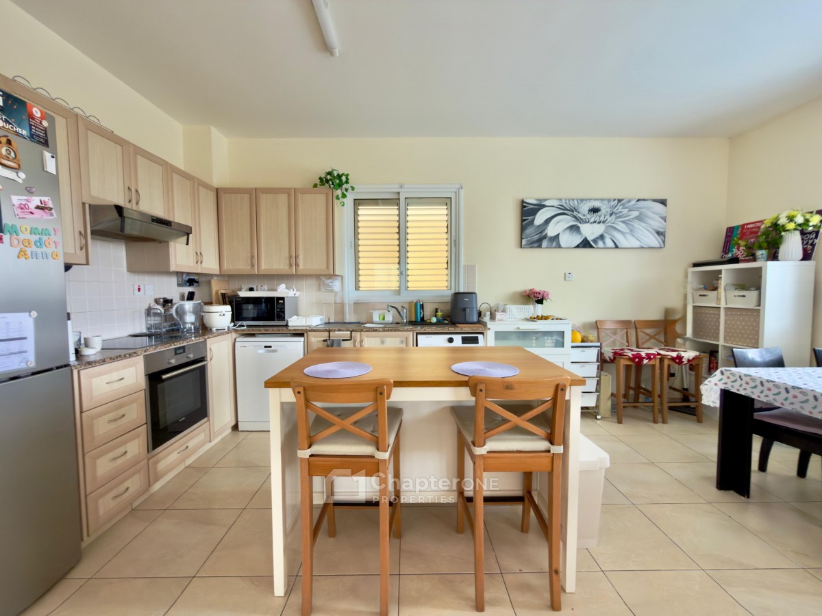 Detached Villa For Sale  in  Empa