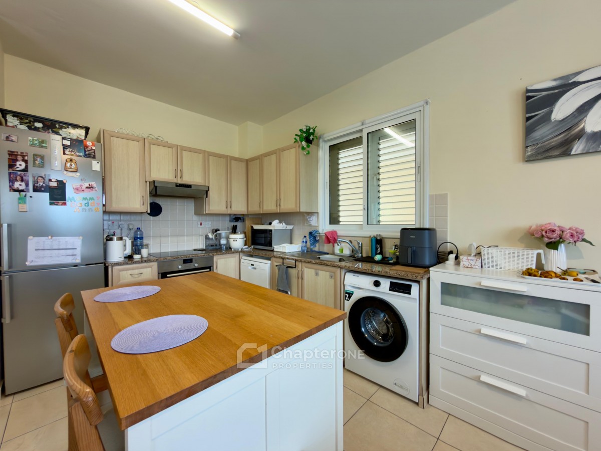 Detached Villa For Sale  in  Empa