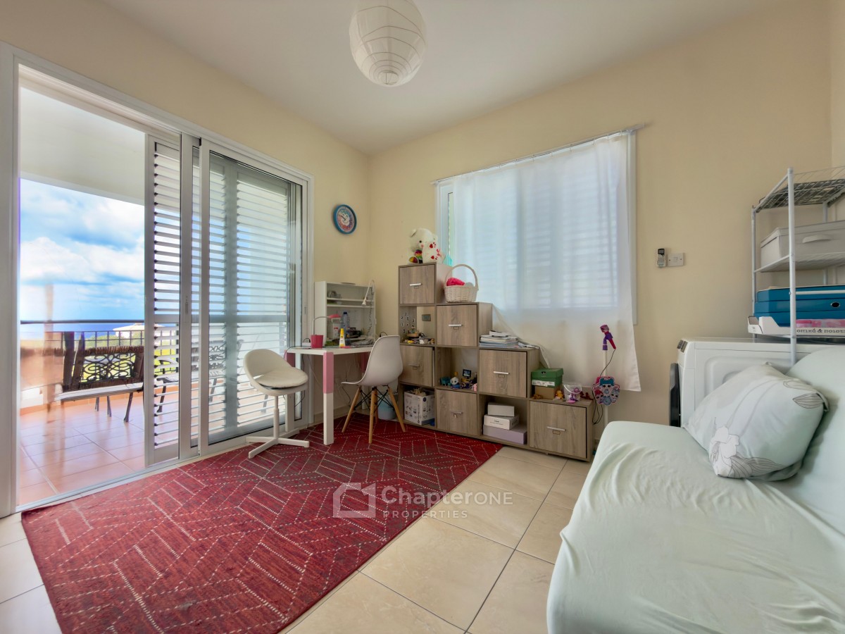 Detached Villa For Sale  in  Empa