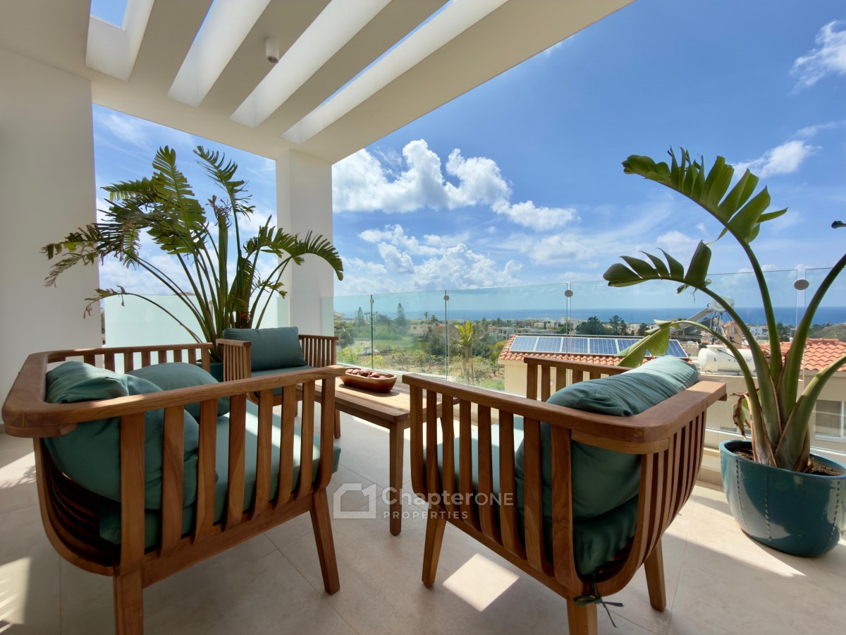 Detached Villa For Sale  in  Peyia - St. George