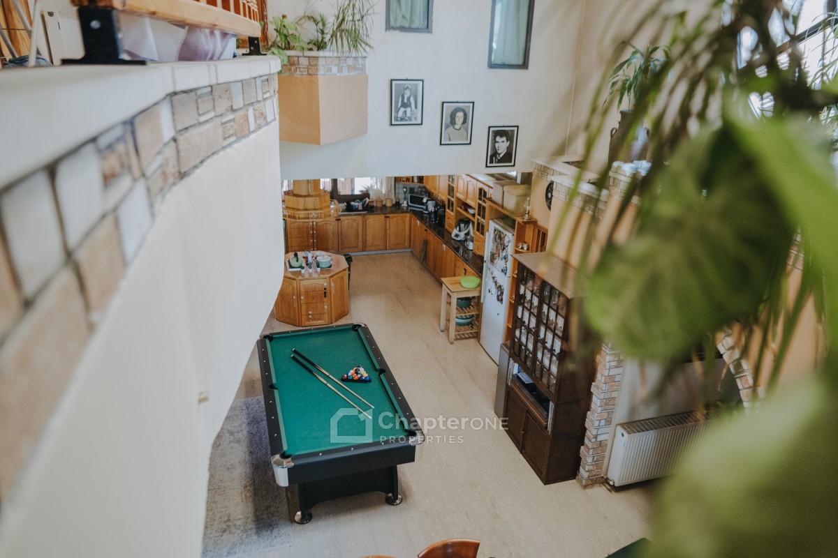 Detached Villa For Sale  in  Galata