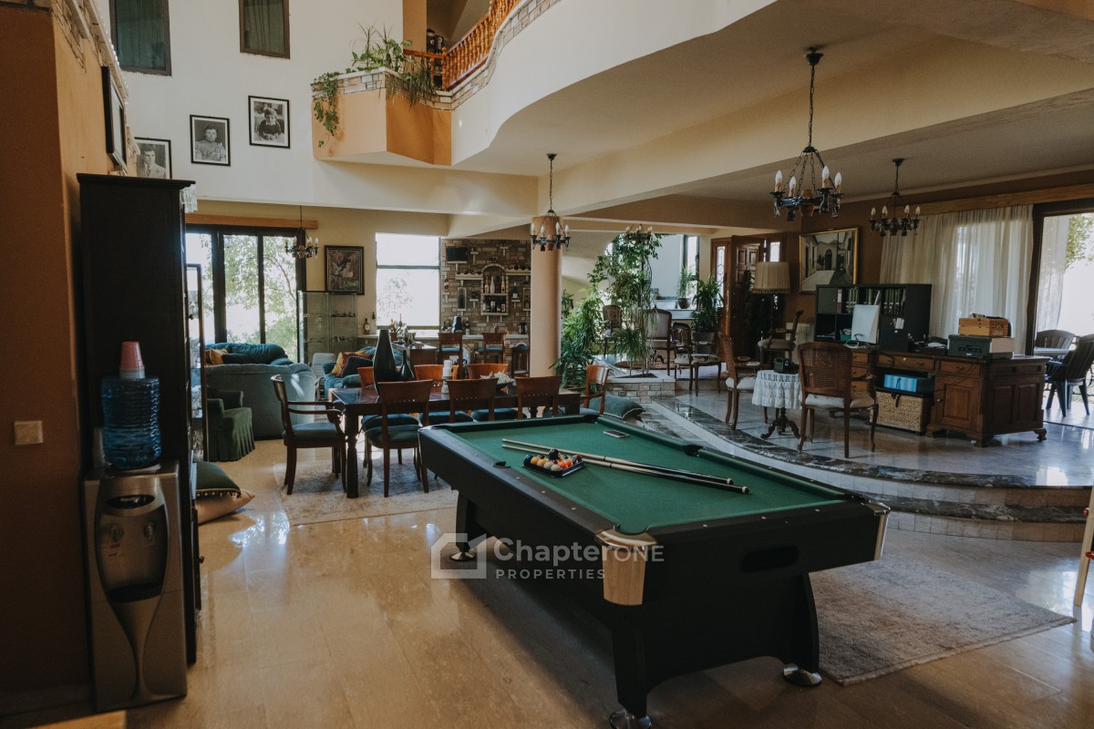 Detached Villa For Sale  in  Galata
