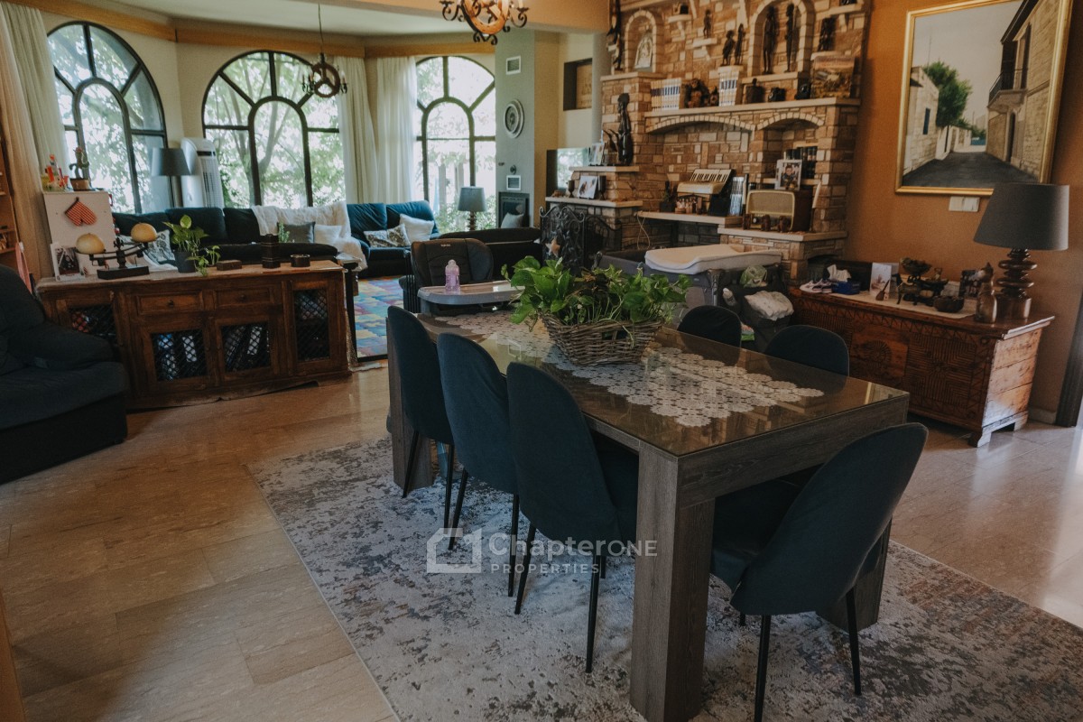 Detached Villa For Sale  in  Galata