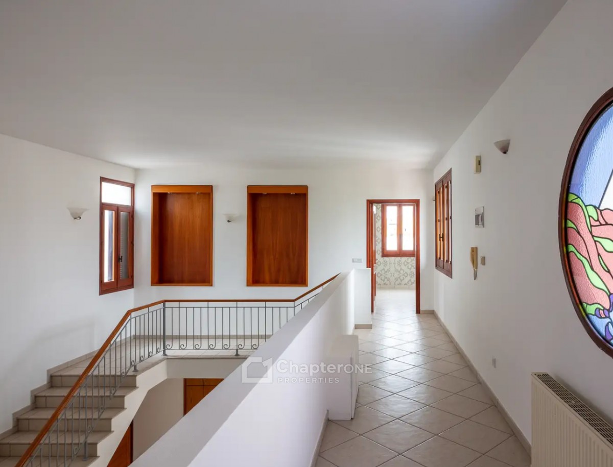 Detached Villa For Rent  in  Agios Dometios - Agios Georgios