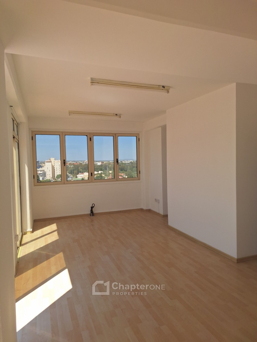 Office  For Rent  in  Strovolos - Acropolis