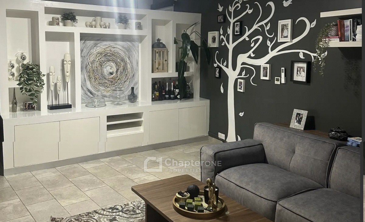 Detached Villa For Rent  in  Geri