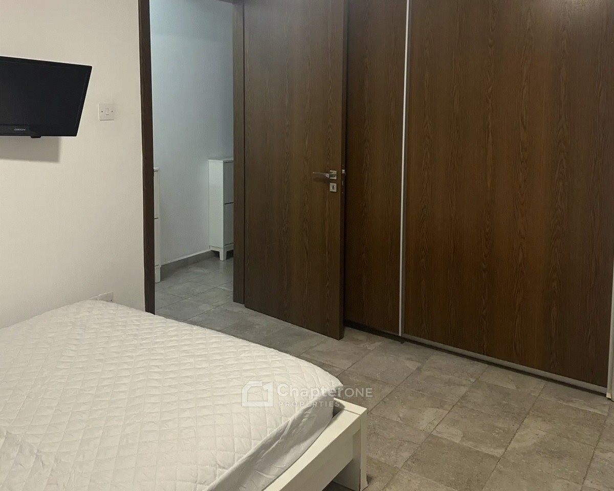 Detached Villa For Rent  in  Geri