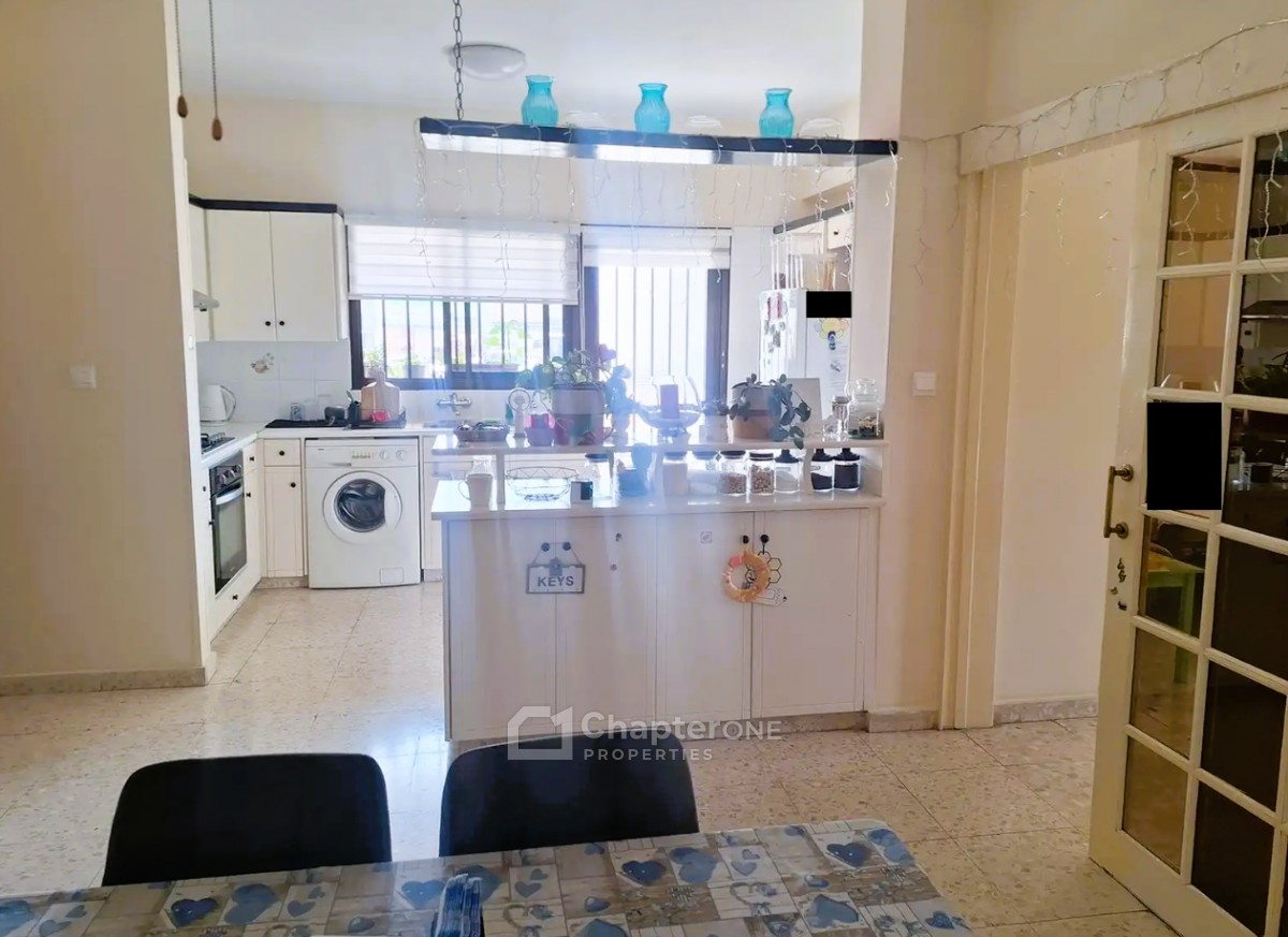 Semi Detached Villa For Sale  in  Egkomi - Makedonitissa