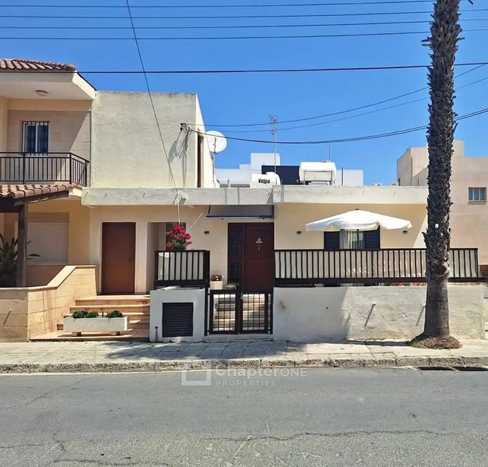 Semi Detached Villa For Sale  in  Egkomi - Makedonitissa