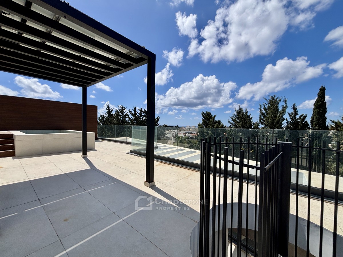 Penthouse For Sale  in  Kato Paphos - Universal