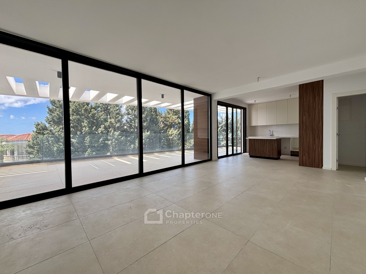 Penthouse For Sale  in  Kato Paphos - Universal