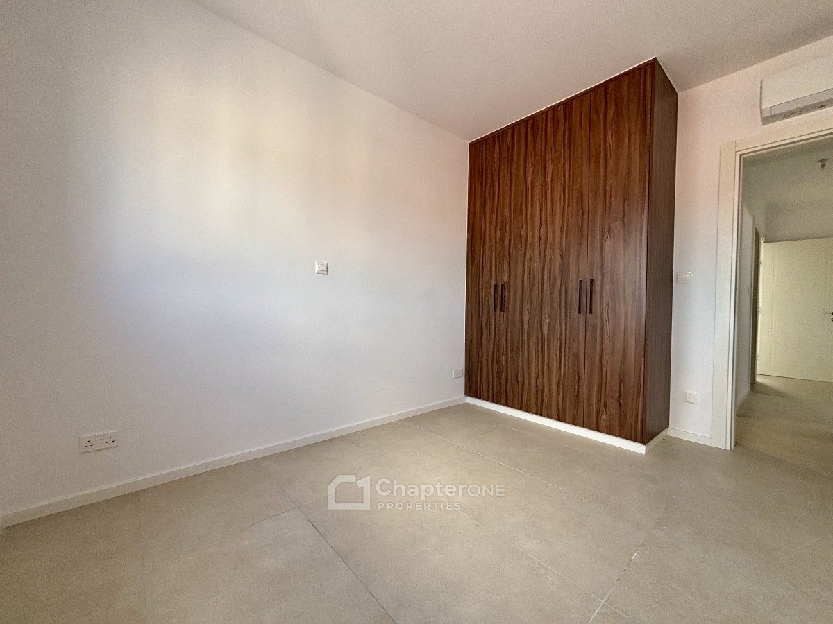 Penthouse For Sale  in  Kato Paphos - Universal