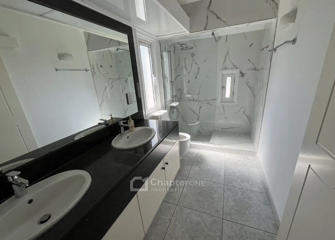 Detached Villa For Sale  in  Strovolos - Archangelos