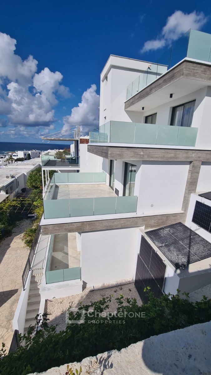 Detached Villa For Sale  in  Chlorakas