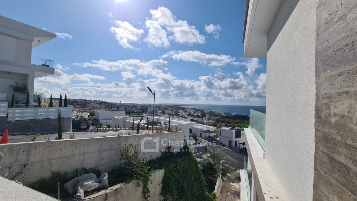 Detached Villa For Sale  in  Chlorakas